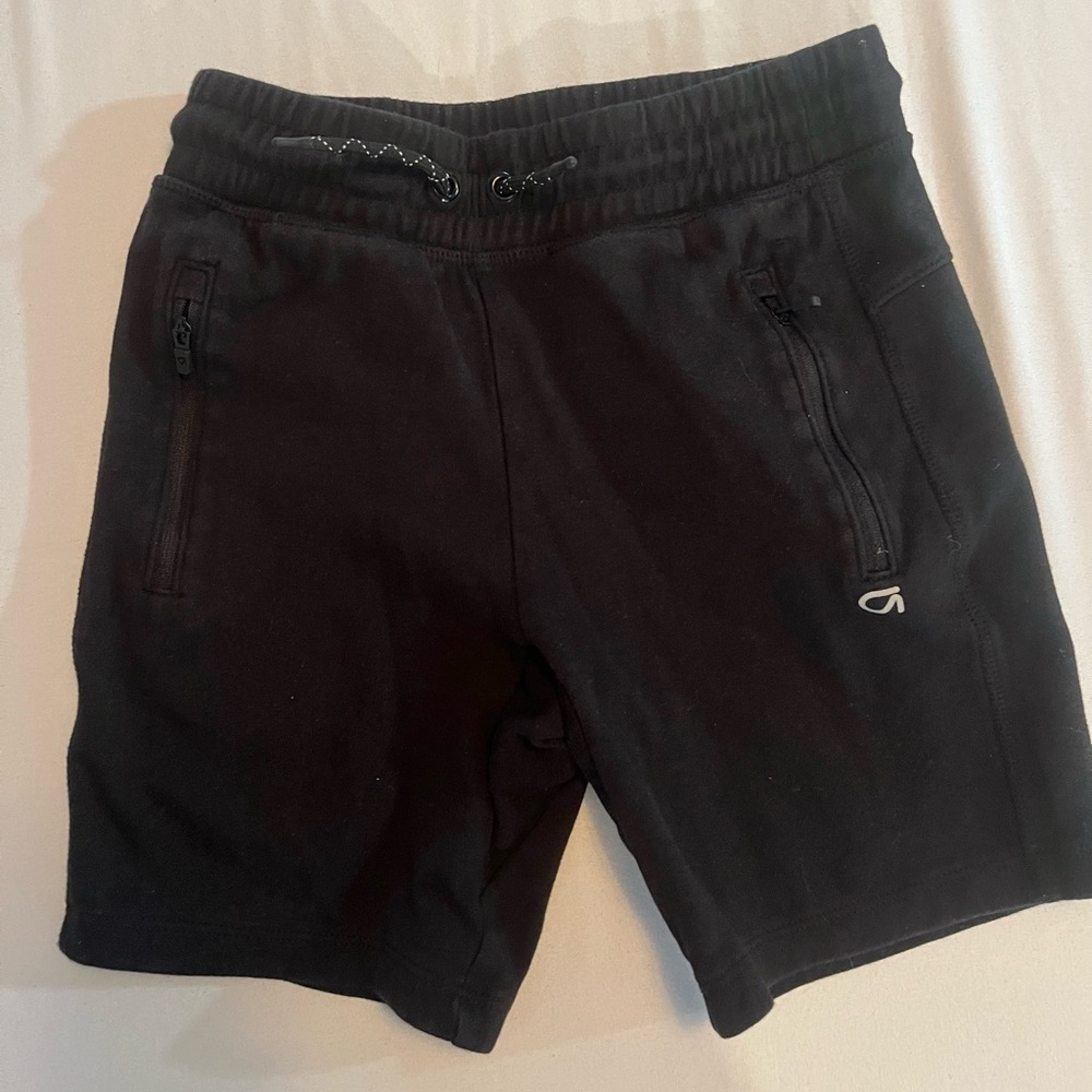 GapFit Kids Black Athletic Shorts – Size M (8)